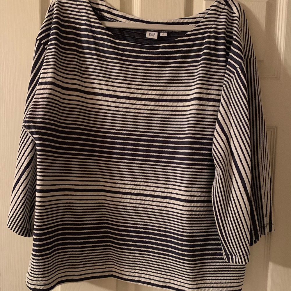 Knit top